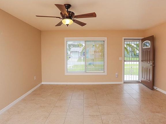 4th image of 6769 Electra Ave