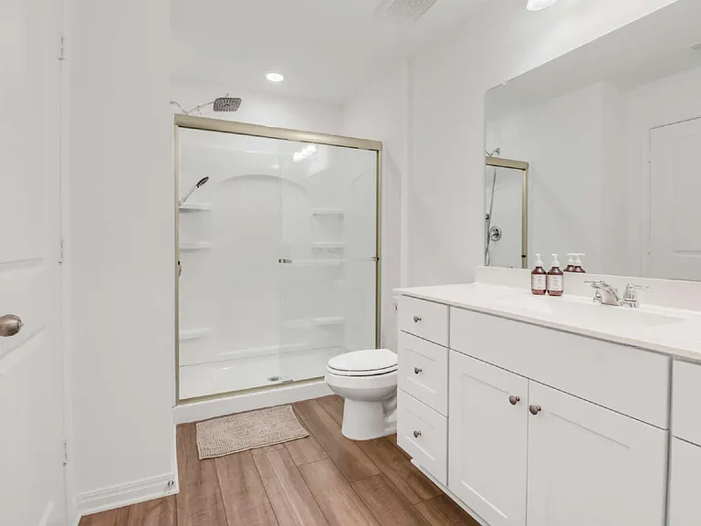 7723 Fern Holw — Photo 21