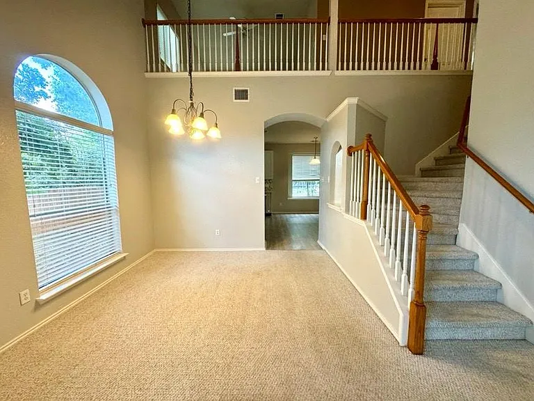 8301 Winterstein Dr — Photo 6