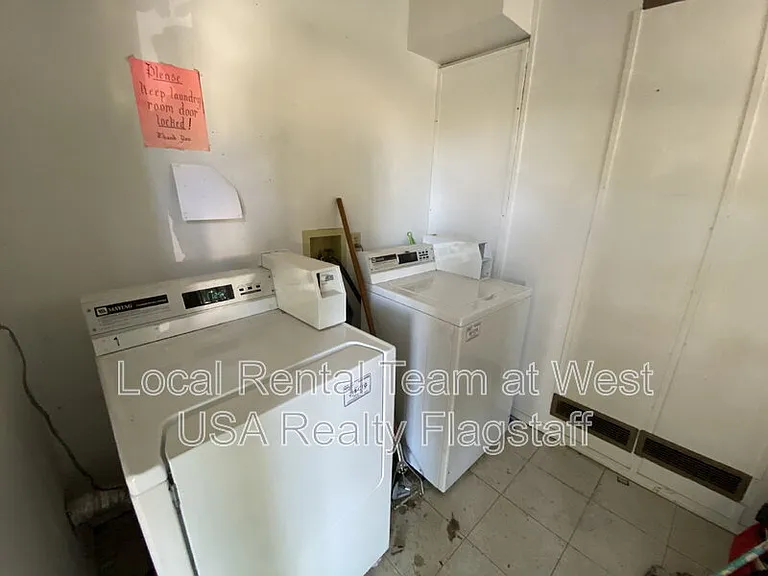 625 S Fountaine St #A — Photo 14