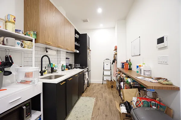 Rented by Rennit Inc. | media 2