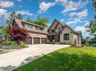 457 Amhurst Rd, Valparaiso, IN 46385