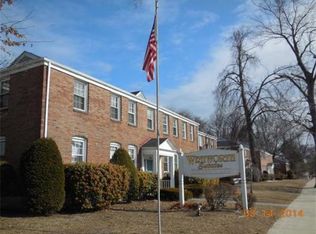 1618 Memorial Ave APT 1B, West Springfield, MA 01089