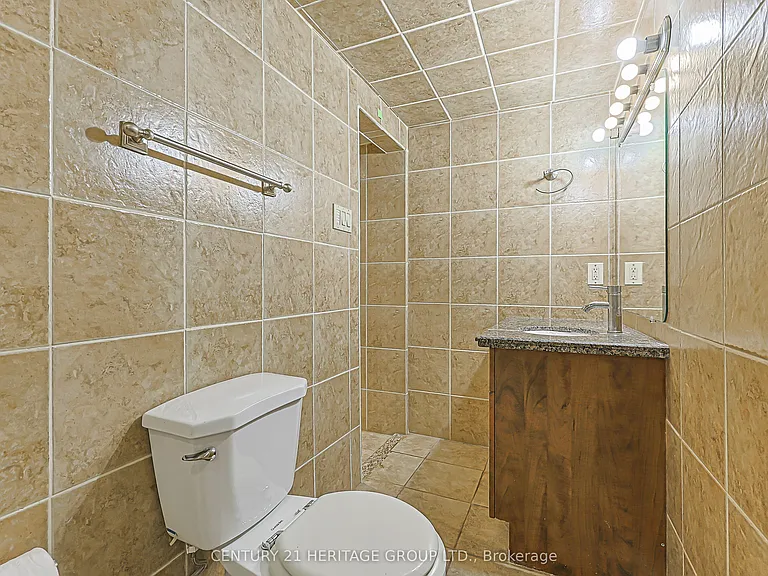 385 Maria Antonia Rd — Photo 13