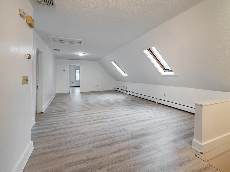 115 Foster St #2A — Photo 8