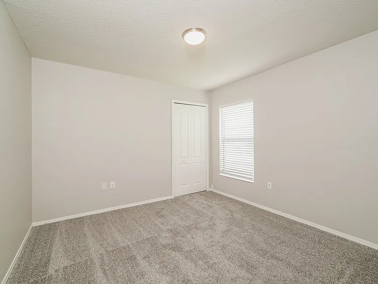 8179 Woodvine Cir — Photo 13