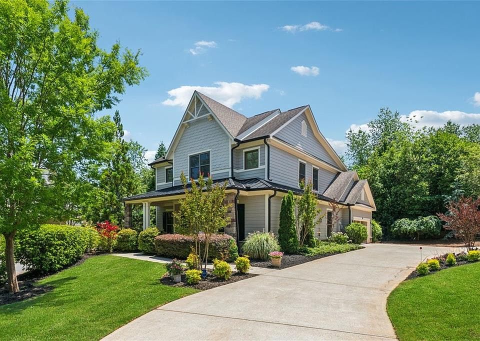 1st image of 2040 Birchdale Dr