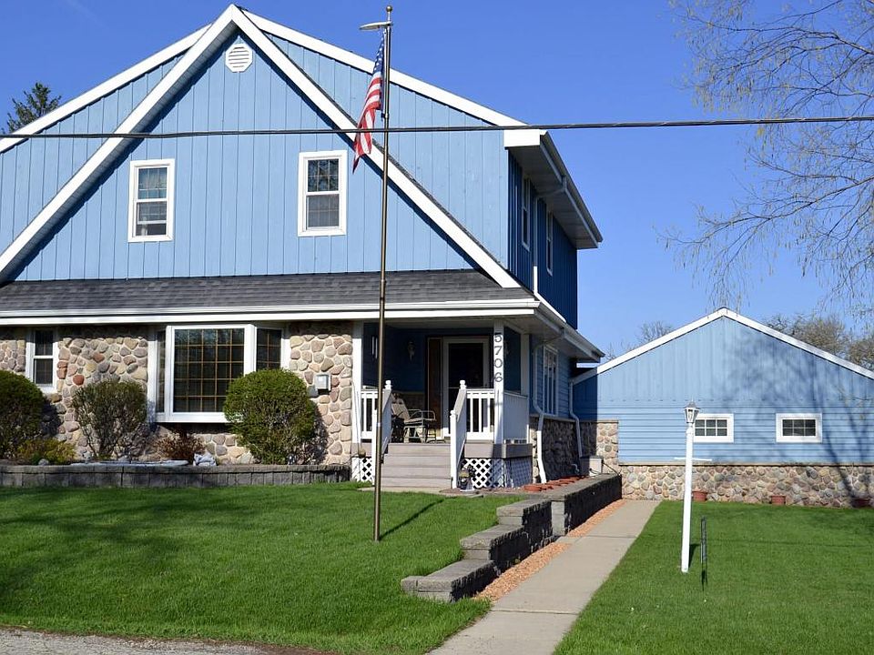 2nd image of 5706 S 104th St