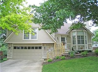 1345 N Prince Edward Is, Olathe, KS 66061