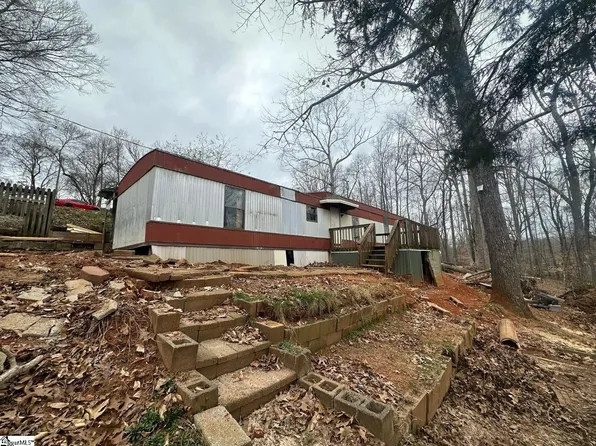 19 Appaloosa Dr, Greenville, SC 29611