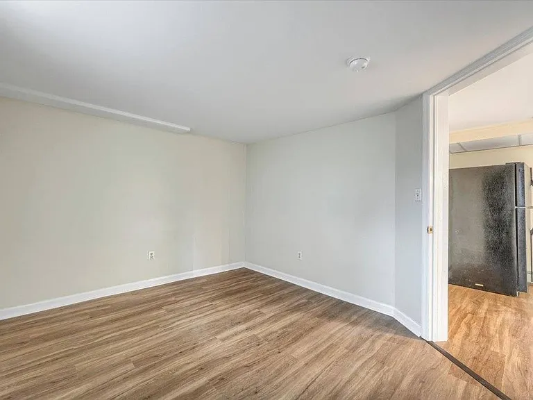 205 Hudson St #1 — Photo 19