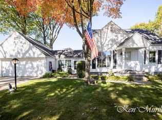 1378 W Summit Ave, Muskegon, MI 49441