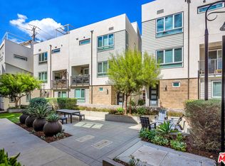 5605 E Alloway Ct, Los Angeles, CA 90042
