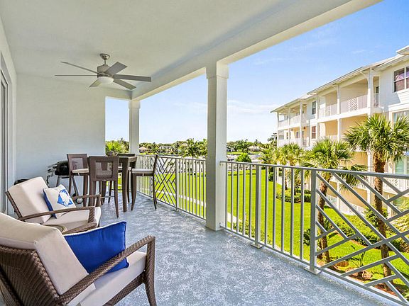 3rd image of 733 Bay Colony Dr S