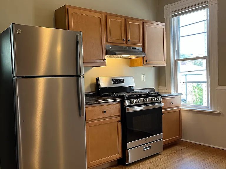 3104 S Griffin Ave #1 — Photo 3
