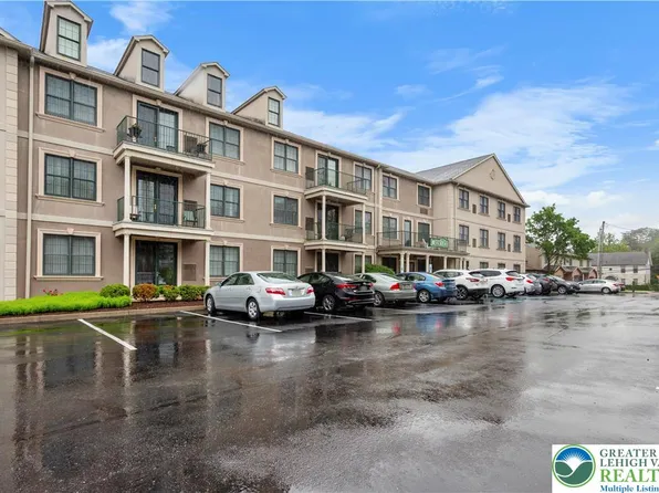 2121 Hokendauqua Ave APT 210, Northampton, PA 18067