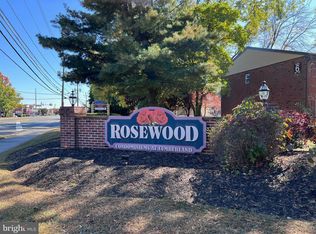 511 Garnet Dr, Burlington, NJ 08016