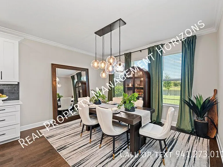 4430 Pond Brook Ct — Photo 18