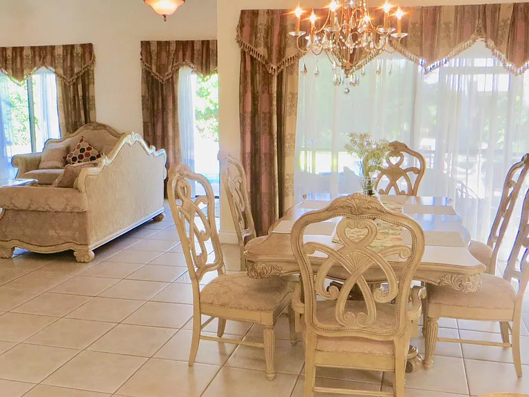 907 Sandy Oaks Dr — Photo 8