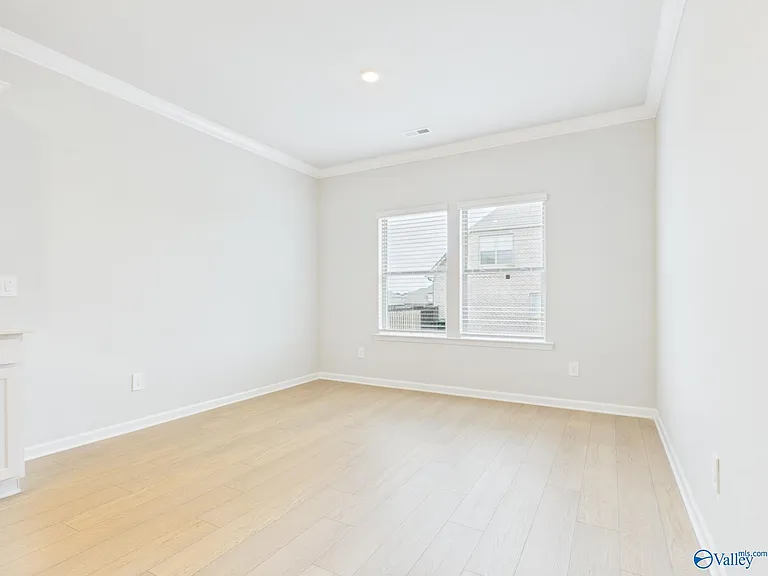 17993 Longleaf Dr — Photo 19