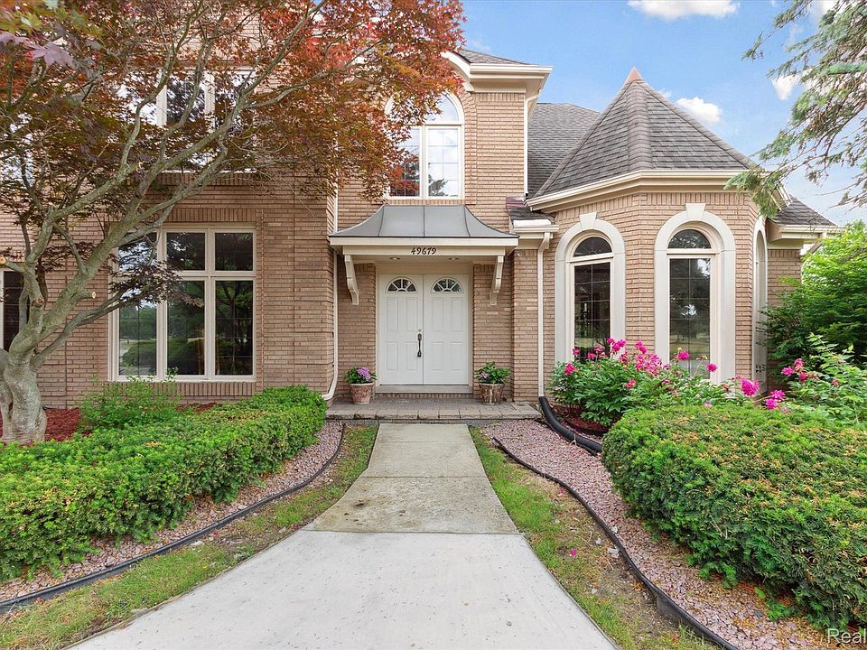 1st image of 49679 Cooke Ave