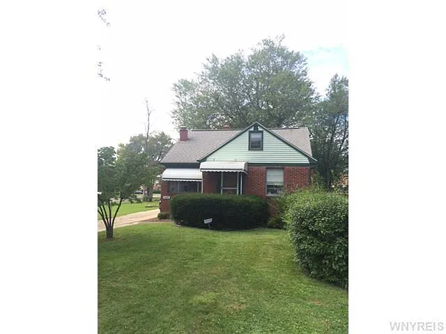 828 Beach Rd photo 1