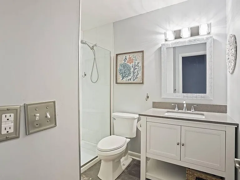 32 S Forest Beach Dr #59 — Photo 9