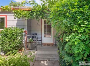 864 Daniel Dr, Reno, NV 89509