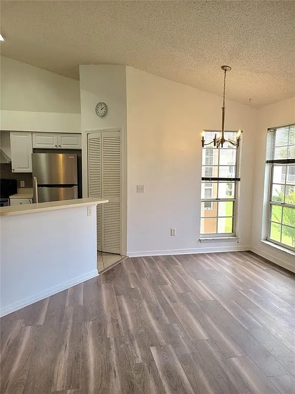 2 bed, 2.0 bath, 1080 sqft, $1,750 — Photo 2