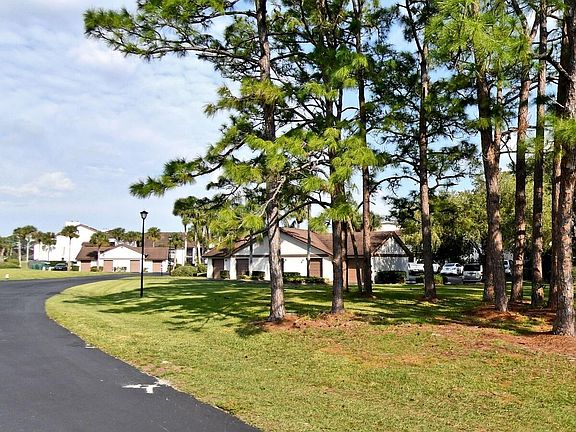 2nd image of 3400 TWIN LAKES Terrace #102