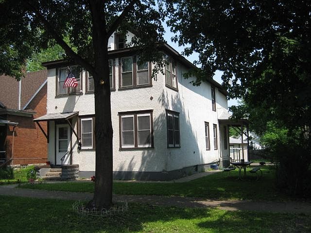 1st image of 779 Lafond Ave