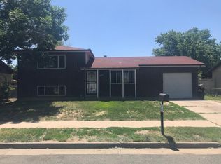 5548 Crown Blvd, Denver, CO 80239