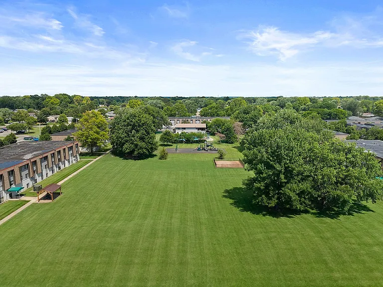 Community Grounds