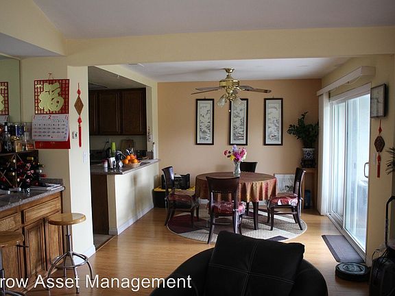 2nd image of 1239 La Casa Dr