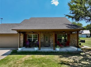 230 Lodge View Rd, Eufaula, OK 74432