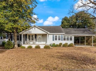 520 Caton Rd, Lumberton, NC 28360