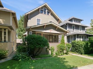 937 Wenonah Ave, Oak Park, IL 60304