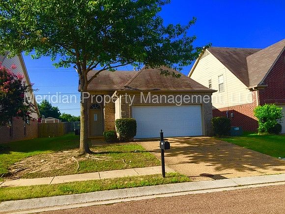 1st image of 7087 Queens Crown Ct