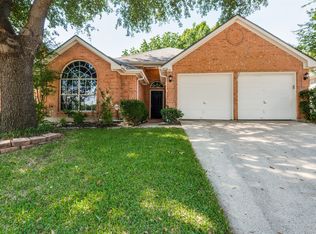 4712 Mount Hood Rd, Fort Worth, TX 76137