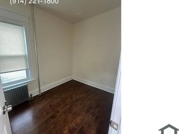 7 Jones Pl, Yonkers, NY 10703