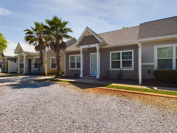 1004 15th St Unit 19, Mexico Beach, FL 32456