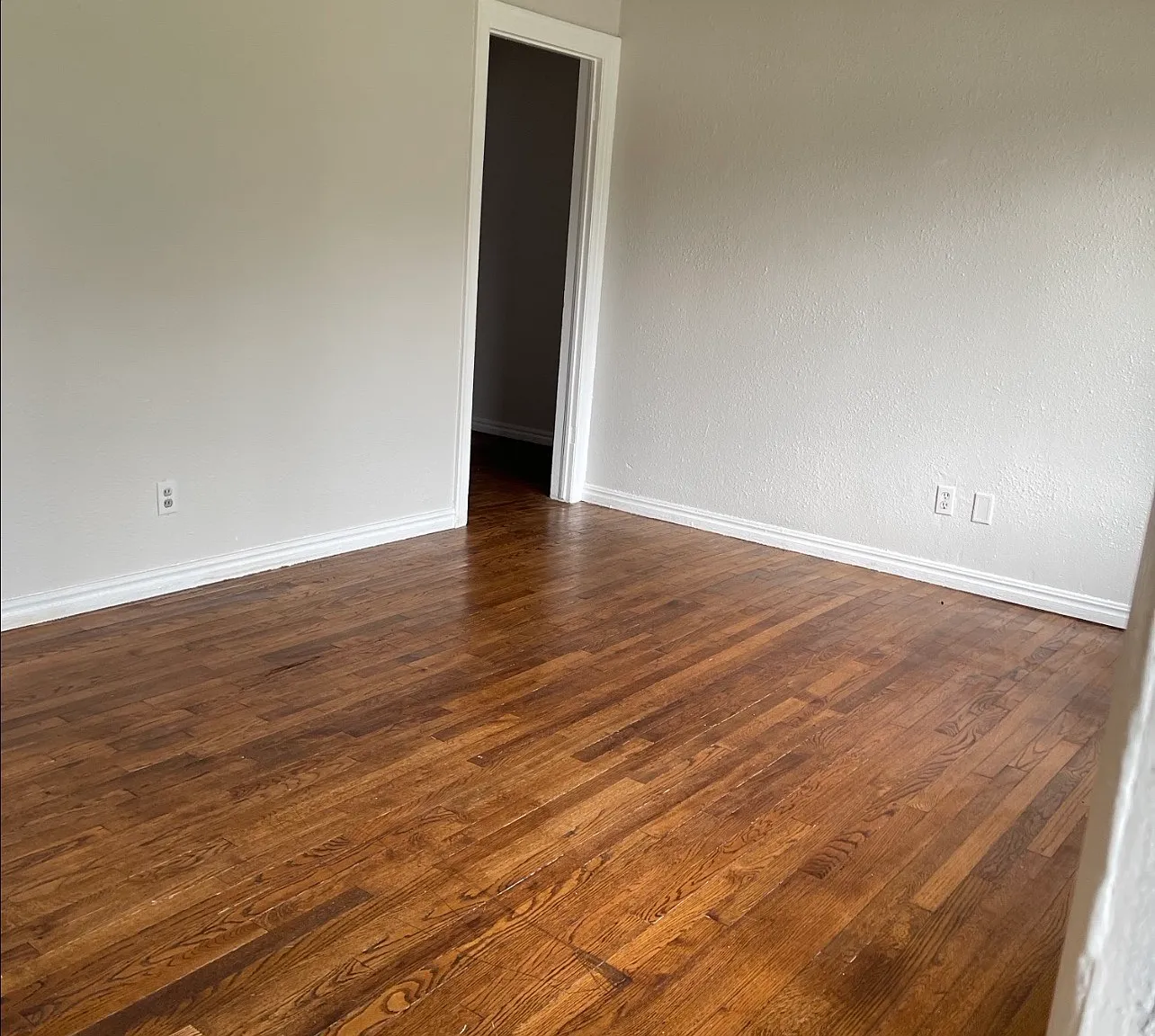 3 bed, 1158 sqft, $1,300 — Photo 3