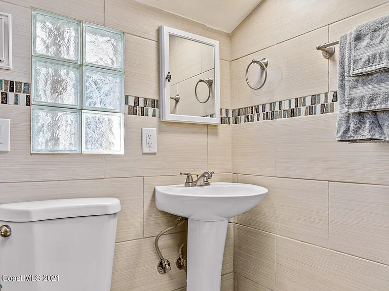 603 E New Haven Ave — Photo 15