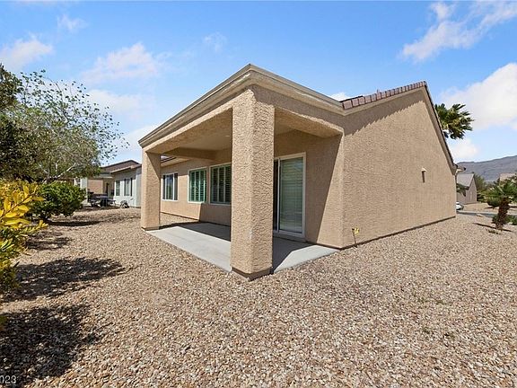 4th image of 2405 Carrier Dove Way