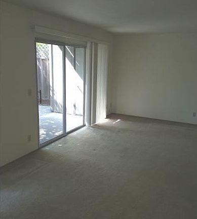 4th image of 675 Vinemaple Ave APT 3
