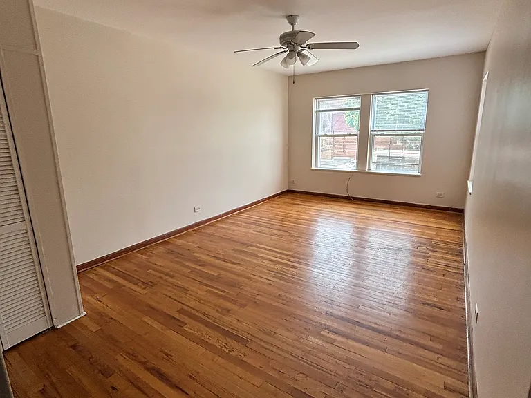 3159 W Argyle St #2B — Photo 3
