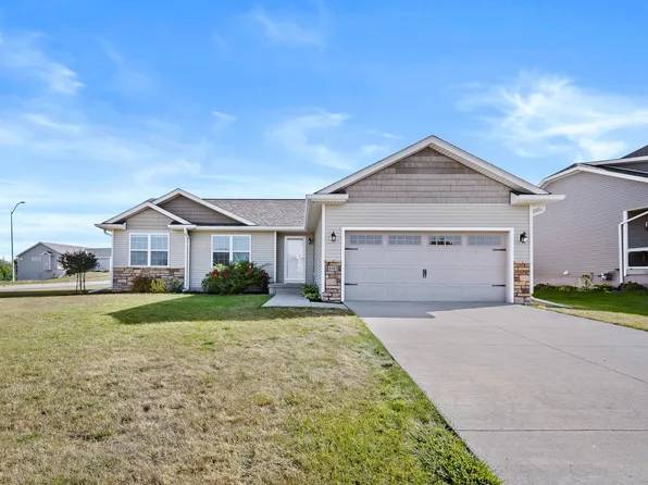 4143 145th St, Urbandale, IA 50323