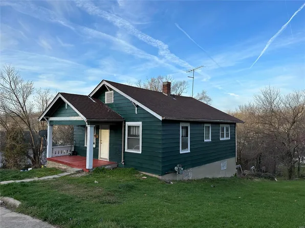 603 Pine St, Hannibal, MO 63401