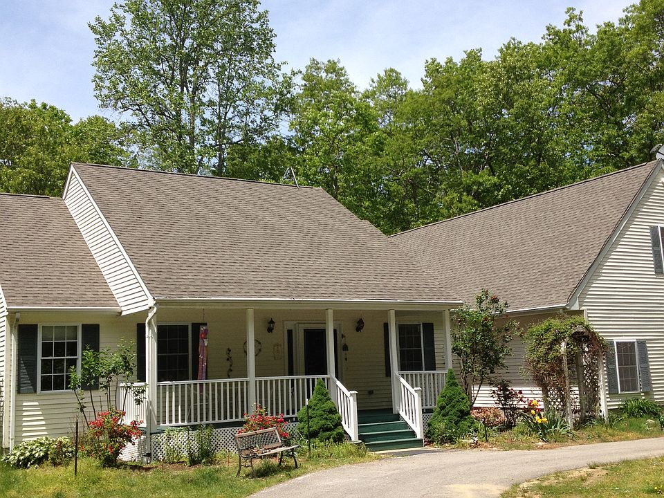 Rear of house is 70' long.