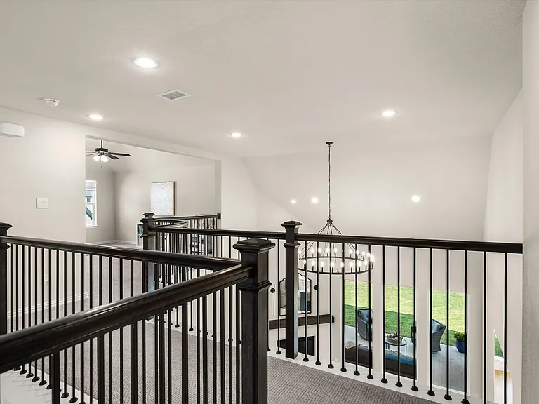 2560 Shady Trl — Photo 48